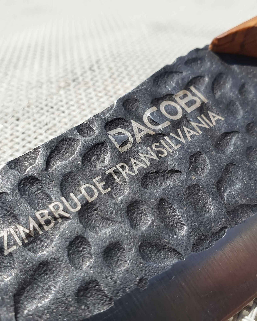 Черно острие DACOBI с лазерно гравиран текст ZIMBRU DE TRANSILVANIA